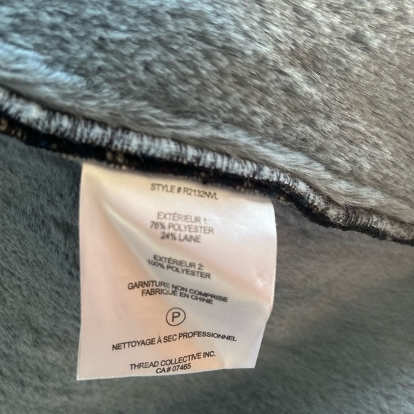 NWT NVL Plaid Coat Blue size M - Picture 4 of 10